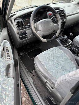 Suzuki Grand Vitara 2.0 benzin 4x4 bez koroze - 8