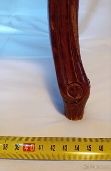 TABURETKA VYŘEZÁVANÁ - 8
