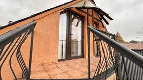 Prodej, podkrovní byt s terasou + hala, 60m2 + 100m2 + 100m2 - 8