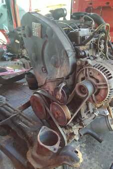 Motor 1.9 tdi - 8
