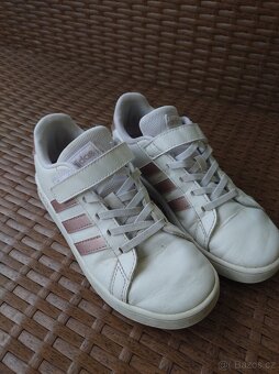 Tenisky Adidas vel.34 - 8
