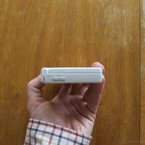 Herní konzole Nintendo DSi - 8