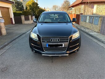 Prodám Audi Q7 3.0 TDI R.V 2007 - 8