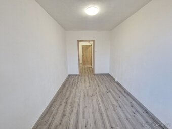 Byt 2+kk/Balkon,ul.ALESKA,BILINA - 8