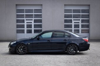 BMW Rad 5 530 xi A/T - 8