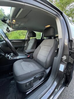 Volkswagen Passat B7 2.0 TDI - 8