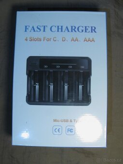 Nabiječky baterii Univerzální AA + AAA + 9V Ni-MH a Ni-Cd - 8