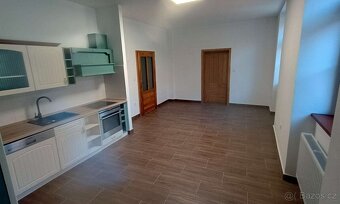 Pronájem 3+kk Netolice, Mírové náměstí v centru - 8