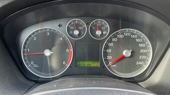 Ford Focus 1,6 tdci - 8