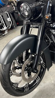 Prodám Harley Road King Special - 8