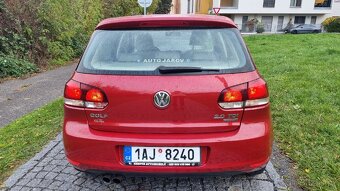 Volkswagen Golf VI 2.0 TDI 4MOTION červený - 8