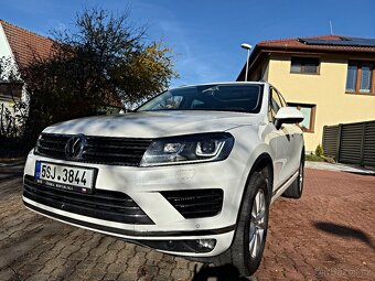 VW Touareg 3.0TDI, 193KW, 2016, panorama., tažné, nová STK - 8