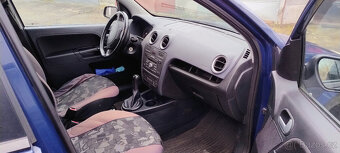 Ford Fusion kombi r.v. 2009 - 8