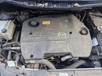 Mazda 5 - 8
