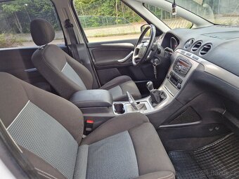 Ford S-Max 2.0 benzin 107 kw - velmi hezký - - 8