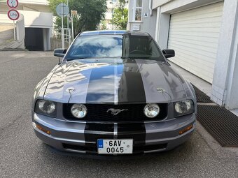 Ford Mustang, 4.0 V6, 150kw Manual - 8