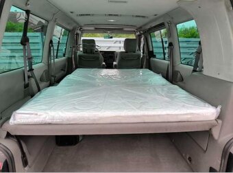 VW Caravelle 2002 - 8