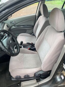 Almera 1.5 benzín 2002 - 8