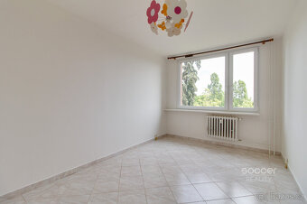 Prodej bytu 3+kk, 56,7 m² včetně sklepa + 6,96 m² lodžie, Pr - 8