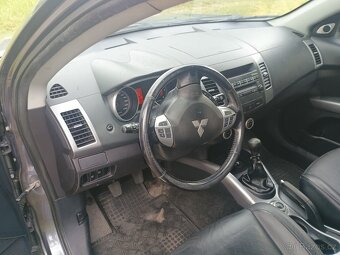 Prodej Mitsubishi Outlander - 8