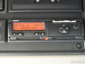 RENAULT Premium 450 DXI - 8