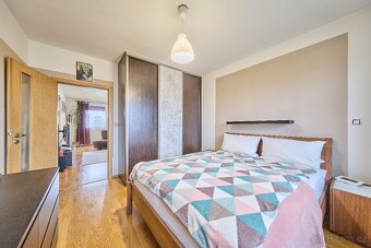 Prodej bytu 4+1 po kompletní rekonstrukci v Trutnově (Sněžen - 8