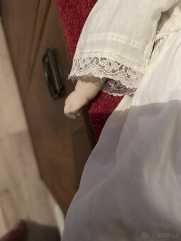 Panenka starožitná v kolebce - 8