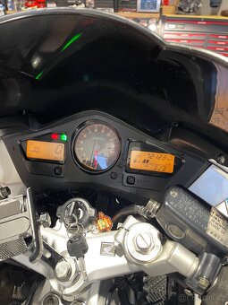 Honda VFR 800 2005 - 8