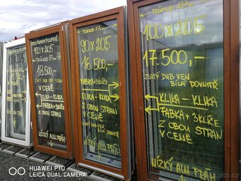 plastové dveře dvoukřídlové - 8