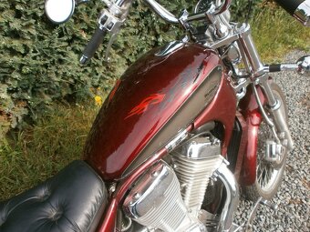 suzuki intruder VS 800 - 8