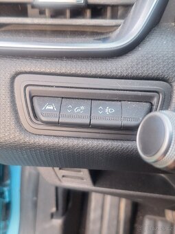 Renault clio iv - 8