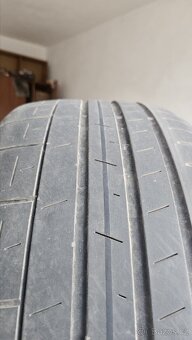 235/35/19 Matador, Pirelli - 8