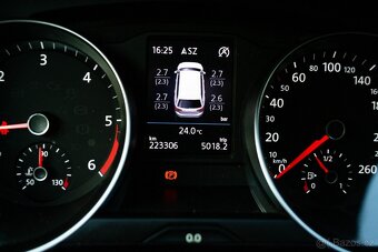 Volkswagen Passat Variant 2.0 TDI BMT Comfortline - 8
