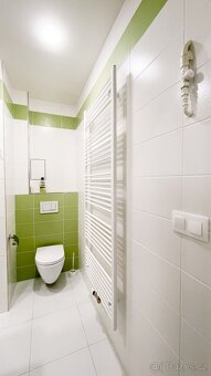 Prima nezařízený byt 1+kk, cca 24,3m2, na Starém městě, blíz - 8