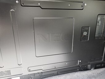 Videostěnový modul MultiSync X554UN - 8