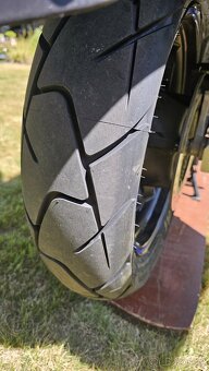 Suzuki V-Strom DL1000 - 8