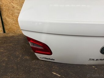 PÁTÉ DVEŘE KUFRU ŠKODA SUPERB 2 PŘED. FACELIFT 1026 - 8