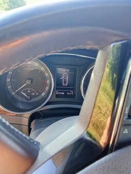Superb combi 2.0TDI - 8