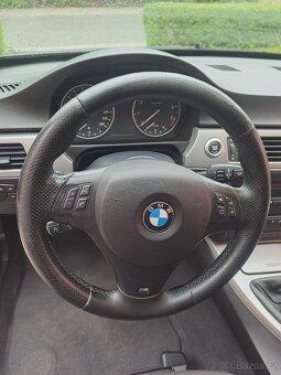 Prodám bmw e91 320i 125kw M packet benzin - 8