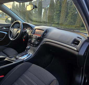 Opel Insignia 2.0 CDTI Cosmo Aut - 8