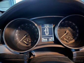 Škoda Superb 2.0 TDI 103kw - 8