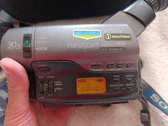 Videokamera Sony CCD-TR760 - 8