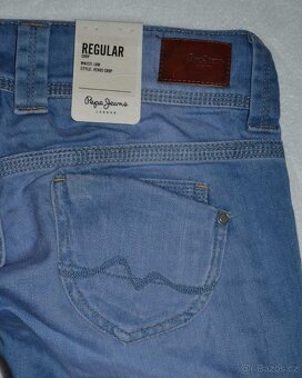 DÁMSKÉ džínové, bokové kraťasy Pepe Jeans Venus v. W29 - 8