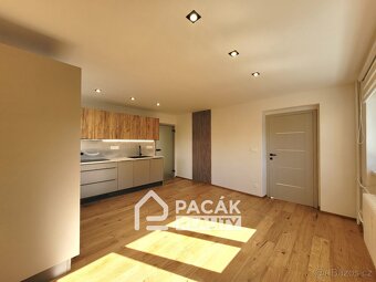 Prodej luxusního bytu o dispozici 3+kk ve vynikající lokalit - 8