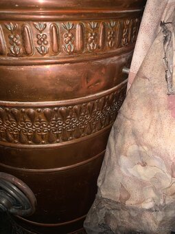 Měděné starožitné nádoby z koloniálu - 8