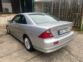 Honda Civic coupe vtec - 8