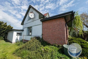Prodej rodinného domu 200 m², pozemky 841 m² - 8
