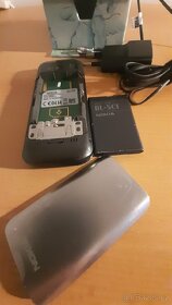 Nokia C5-00 - 8