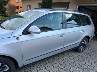 VW Passat B6 Variant 2.0 TDI - 8