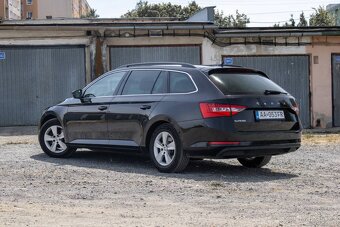 Škoda Superb Combi 2.0 TDI SCR Ambition DSG - 8
